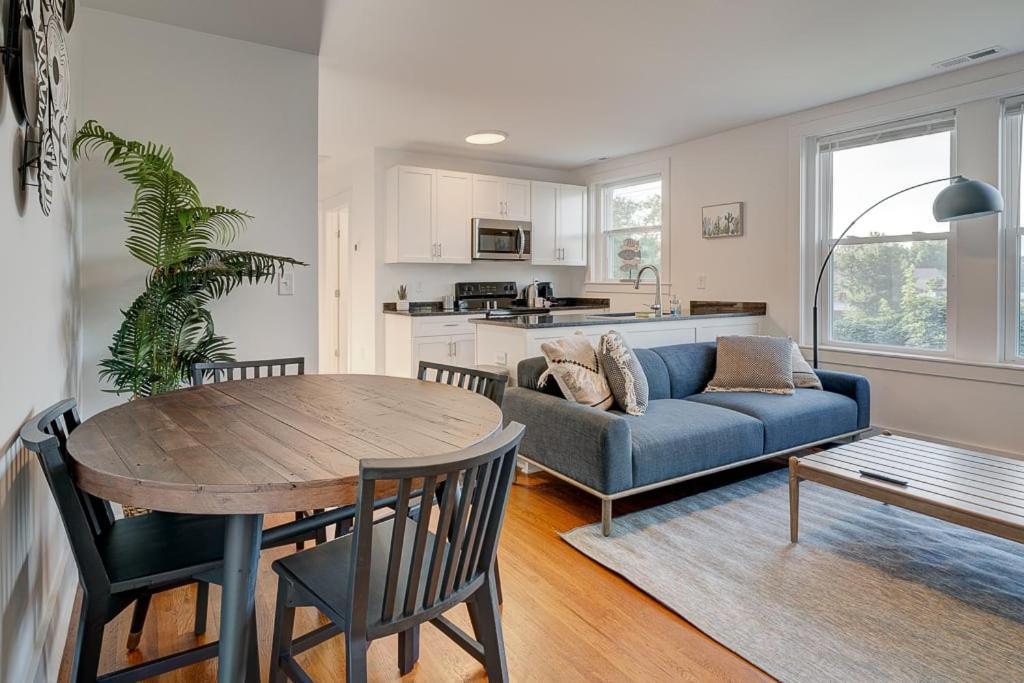Greatly Located And Elegant 1Br With Parking Apartamento Durham Exterior foto