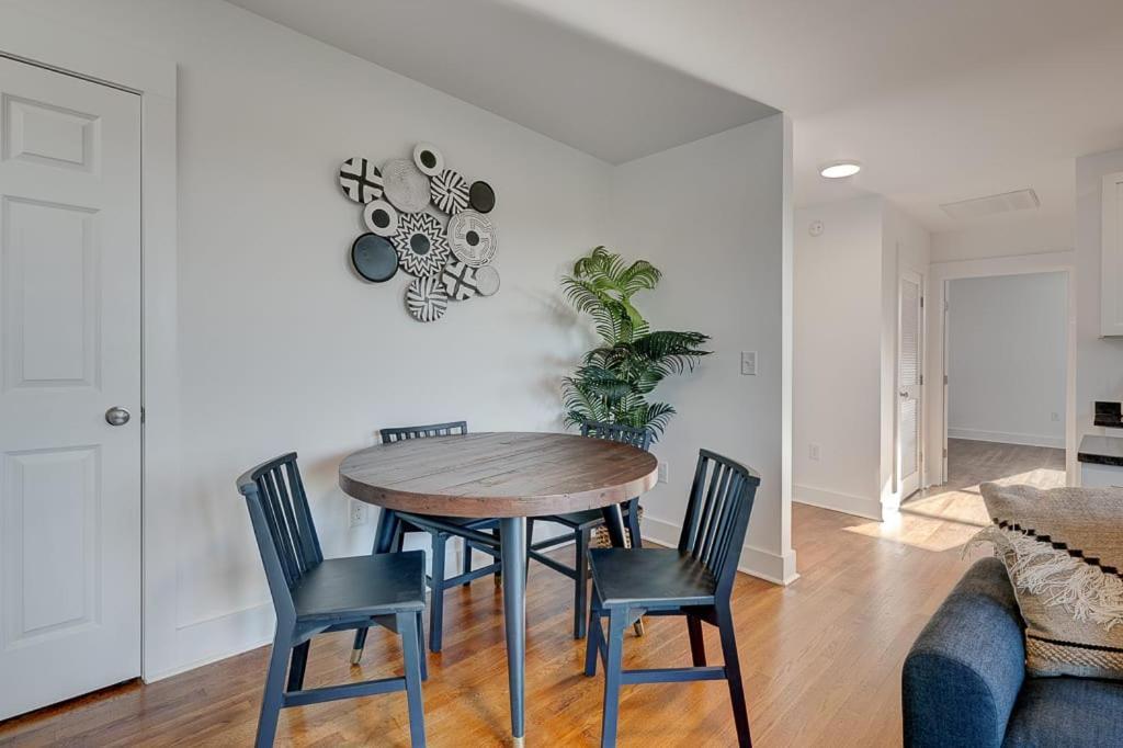 Greatly Located And Elegant 1Br With Parking Apartamento Durham Exterior foto